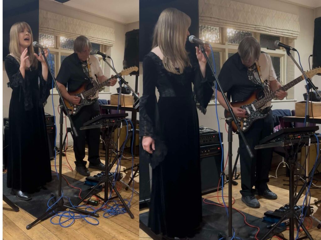 Shadow And Lace At The Fox And Hounds